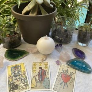 Crystal Ball Candle Gift Set: handmade